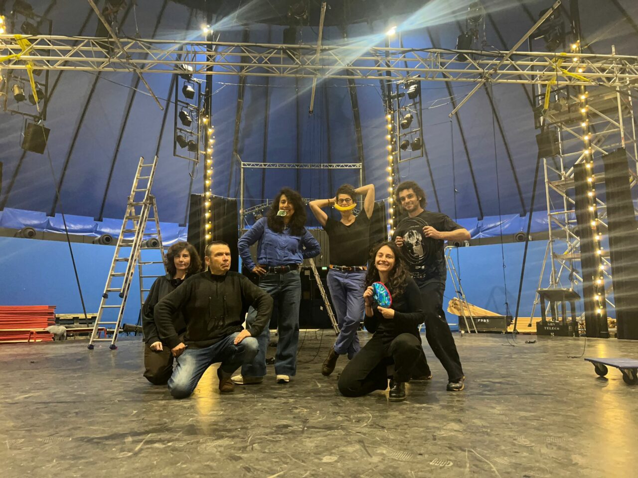 ARBRE ABUELA A L’ESPACE PERIPHERIQUE DU 13 AU 17 OCTOBRE 2025